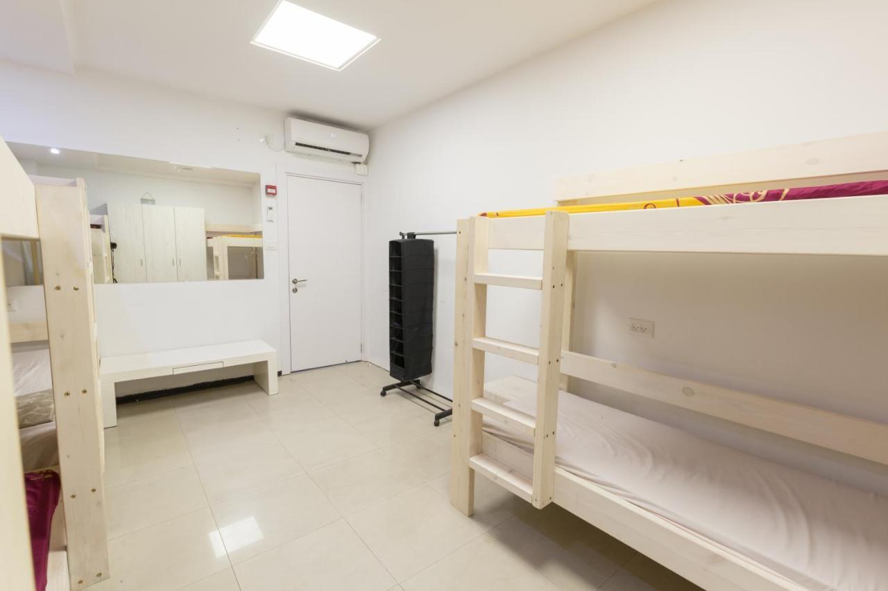 Mevaser - Christian Hostel Rishon Leziyyon Exterior foto